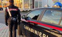 Porta via formaggio e vestiti a Monticelli, poi fugge su un furgone rubato Sorbolo: denunciato 27enne