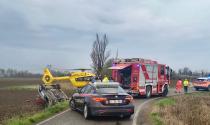 Grave incidente a Fiorenzuola: auto si ribalta, 54enne di Busseto trasportato in eliambulanza in condizioni gravi