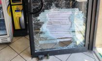Altro giro, altra spaccata. Colpito un bar in via Abbeveratoia