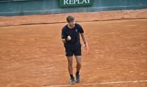 Cobolli batte Zverev e vola in finale a Monaco di Baviera