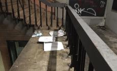 "Ancora vandalismi e botte in galleria Bassa dei Magnani"