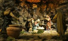 L'Ue vuole  "cancellare"  il Natale