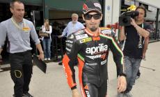 Max Biaggi a 470 km/h in sella a Voxan Wattman elettrica
