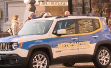 Vigilantes in centro nel periodo natalizio per la sicurezza di clienti e negozianti - Video