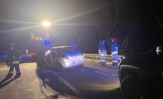 Ostia Parmense, frontale tra due auto: 6 persone coinvolte, 5 feriti