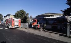 Evacuata la chiesa di via Lanfranco  durante la messa:  crollati  mattoni sul controsoffitto 