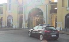 Furto al Fidenza Village , in 3 rubano 1000 euro di vesti: presi e denunciati