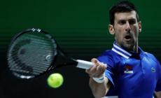 Djokovic trattenuto in hotel per "irregolari"  a Melbourne
