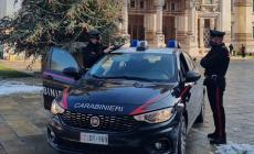 Ubriaco, sbanda e colpisce due auto: aveva già la patente sospesa per guida sotto l'effetto dell'alcol