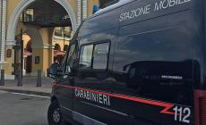 In trasferta per lo shopping " a modo loro": ma trovano carabinieri e vigilanti ad attenderli