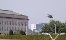 Soldato spara in una fabbrica, una donna e 4 militari morti: arrestato