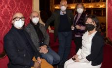  Virginia Raffaele al Regio: guarda chi c'era nel foyer - Foto