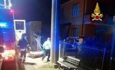 Minorenne alla guida esce di strada e muore nel Padovano
