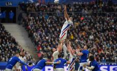 Esordio amaro per l'Italia nel Sei Nazioni: la Francia vince 37-10. 33° ko consecutivo