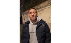 Totti: " Attenti alle fake news, sono stanco di smentire". E va a cena con moglie e figli 