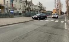 Le minacce? "Virtuali". Ma il pugno a un 17enne dentro la scuola è reale: denunciati in 5 tra  i 15 ed i 17 anni