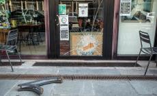 Altre due spaccate con una rastrelliera da bici tra via Verdi e via Emilio Lepido