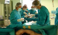 Riattivato il midollo spinale di una donna, ora può camminare 