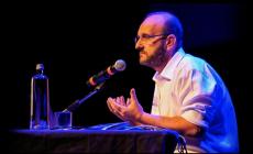 “Allenare, allenarsi, guardare altrove”: Marco Berruto al Teatro Due