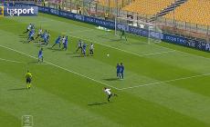Parma-Como da record: dal primo minuto il Parma con 10 stranieri su 11 - Video