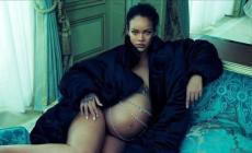 Rihanna rivoluziona la moda pre-maman:  pancia è  bello
