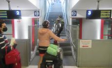 Stazione: scale mobili tornate in servizio, gli ascensori no. Lega Nord: "Superficialità del Comune: ricambi introvabili"