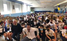 Buffon tra i ragazzi de la Salle: "Parma, il mio rifugio. Sono felice della scelta che ho fatto e sono sicuro che il Parma tornerà dove merita di stare" - Video