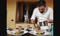  &laquo;Cos&igrave; &egrave; (se vi pare)&raquo;: cucina moderna, buona tecnica e gusto dei contrasti
