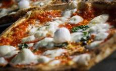 Rivoluzione pizza a Cibus, arriva con il burro nell'impasto