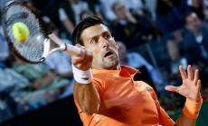 Internazionali di Roma,  Djokovic fa mille vittorie  in carriera e arriva in finale con Tsitsipas