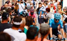 Giro: ad Aprica vince il ceco Hirt per distacco Giro, Carapaz rosa per soli 3" 
