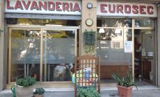 "La nostra lavanderia chiude dopo 51 anni e nessuno ci ha chiesto di rilevarla. Chiediamoci perch&eacute;"