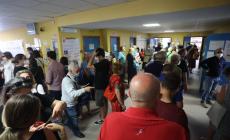 Comunali, exit poll:  Genova  e Palermo al centrodestra già al primo turno. L'Aquila, Verona e Catanzaro al ballottaggio 