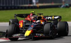 Australia, Verstappen in pole, quinta la Ferrari di Sainz. Perez parte ultimo 