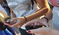Agganciava minorenni sui social e le spingeva all'anoressia, denunciato falso medico. La polizia: "Chi è entrato in contatto con il profilo Freedma3, denunci"