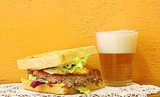 "Da Walter" com'&egrave; rock il carr&egrave;. La clinica del panino non passa di moda