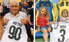 Maglie speciali per i fedelissimi al Tardini: l'arzillo  novantenne e Aida, 3 anni