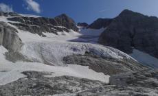 Marmolada, si stacca un seracco:  6  vittime, molti  feriti (di cui uno grave) e circa 15 dispersi. Gli inquirenti: "Una carneficina, corpi smembrati"