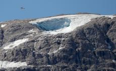 Crollo sulla Marmolada, trovato un altro corpo senza vita: i morti salgono a 7. Gravi due dei feriti. 13 i dispersi
