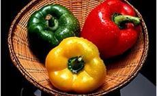 Gusto e colore anche sul terrazzo: come coltivare i peperoni in casa