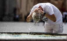 Inizia la settimana rovente, picchi  di 40 gradi in molte città. Precipitazioni non previste fino a fine mese