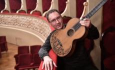 Due "Chitarre d'oro" al virtuoso parmigiano Giampaolo Bandini