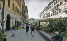 Malamovida a Milano, rissa con coltelli tra giovani nella centralissima corso Como