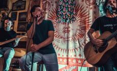 San Lorenzo: musica sotto le stelle a Canossa con gli Acusting