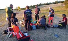 Calestano, biker 50enne trovato a terra privo di sensi dai compagni: è in Rianimazione