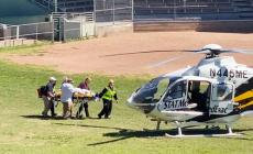 Rushdie attaccato al respiratore, rischia un occhio
