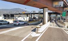 Varca il telepass contromano a Bolzano: era ubriaco