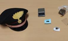 Via Venezia, aveva oltre 50 grammi di hashish nel marsupio: 28enne arrestato dai carabinieri