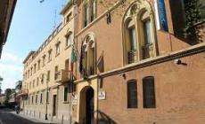 A Reggio Emilia una svastica su un simbolo della Resistenza