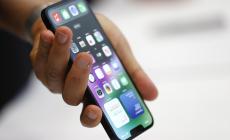 iPhone 15 Pro 'bollenti', Apple studia la soluzione